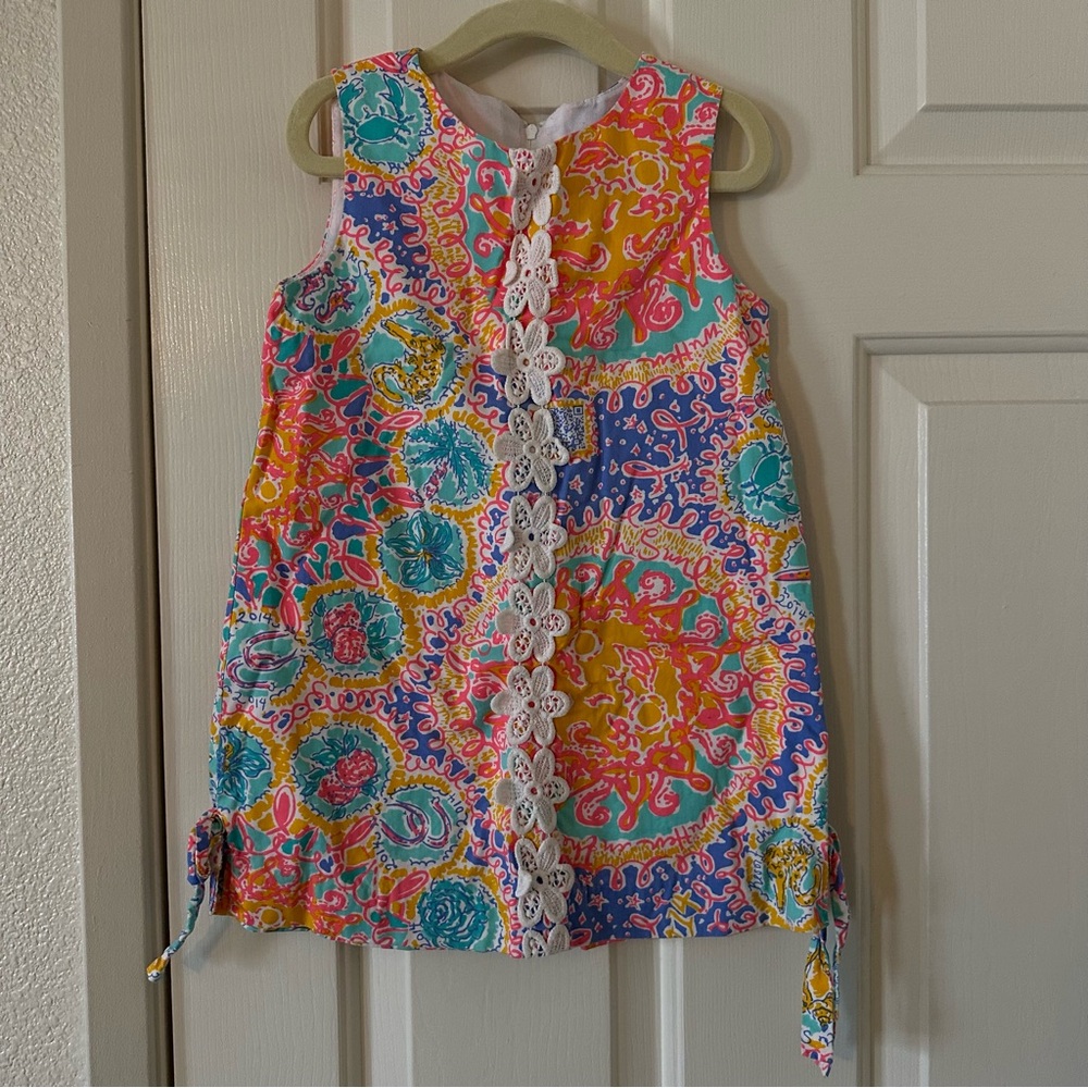 Lilly Pulitzer Shift “written in the sun”